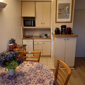 Cosy Ty Avel Avec Parking , Balcon & Wifi Quiberon